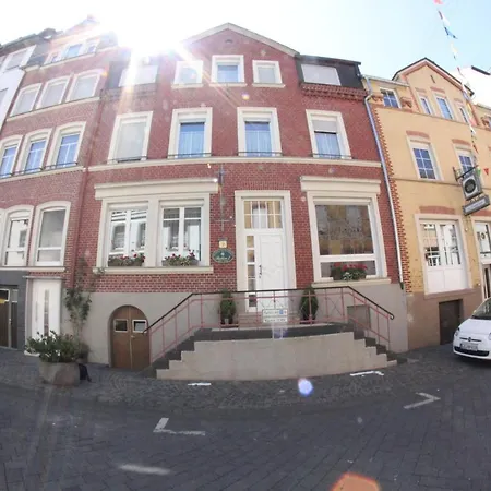 - Haus Budinger Appartement Bruttig-Fankel